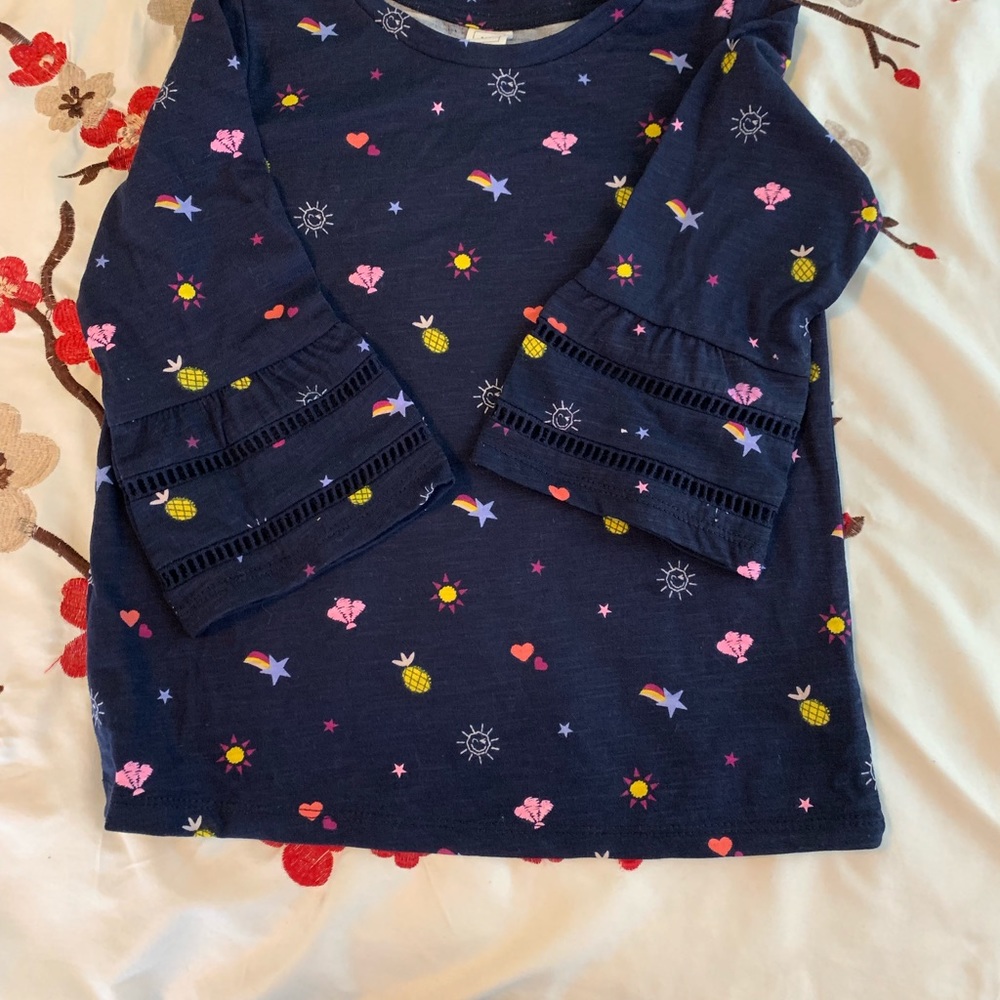 NWOT- Gap Toddler Bell Sleeve Top - Picture 4 of 6